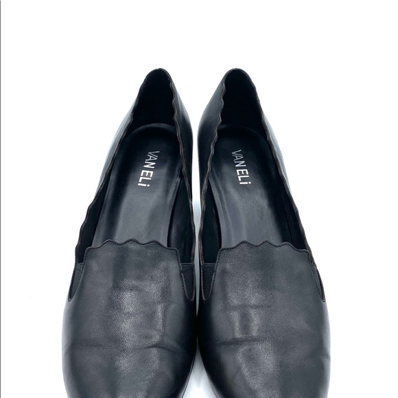 Vaneli - Scalloped Topline Leather Pumps - Picture 3 of 6